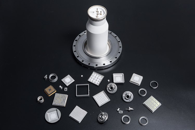 UHV Component 2 view 3
